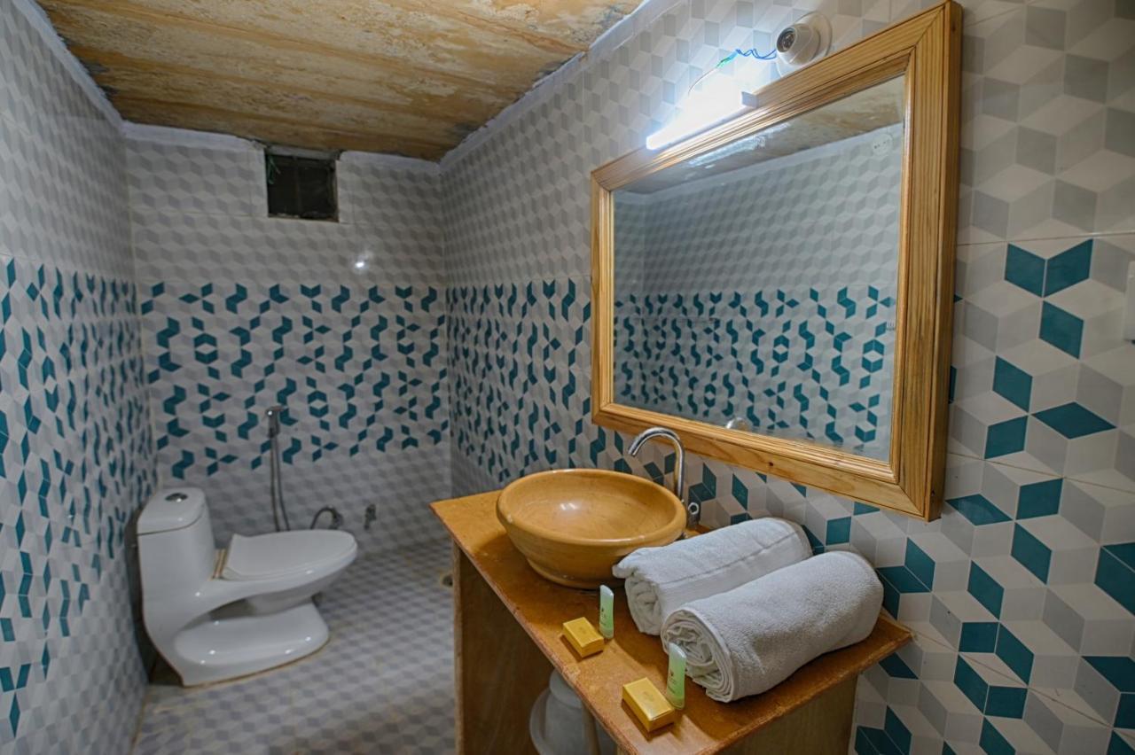 सहारा Heritage Juma With Swimming Pool 4*